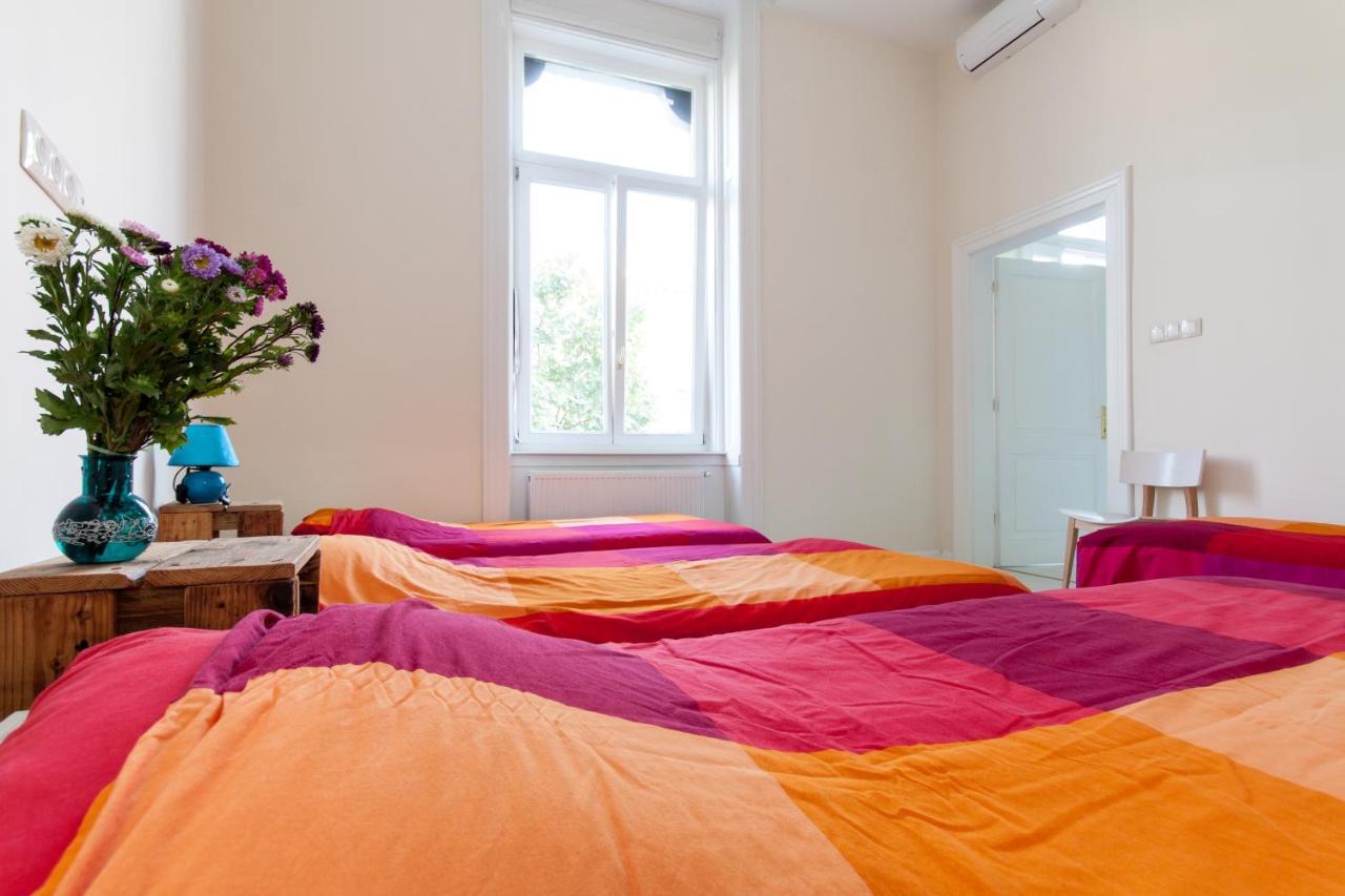 Jozsef63 Apartment Budapest Luaran gambar